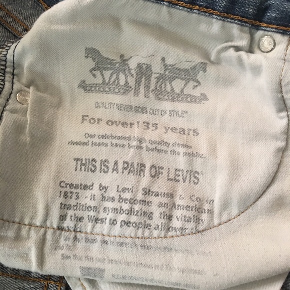 42x32 559 Levi’s - Picture 4 of 5